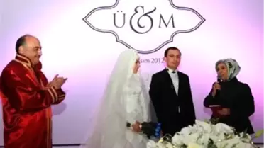 Emine Erdoğan, Milletvekili Mehmet Muş'un Nikah Şahitliğini Yaptı