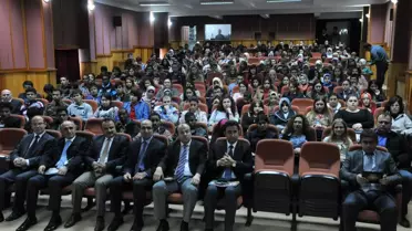 'Mevlana'ya Göre İnsan Olmak' Konferansı