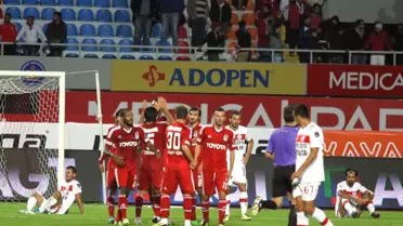 Medical Park Antalyaspor: 3 Beşiktaş: 5