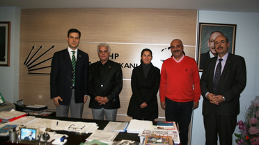Busat'tan CHP'ye Ziyaret