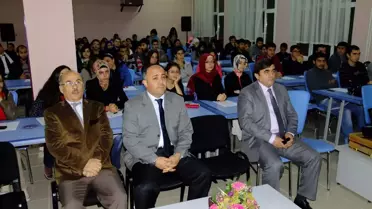 Üniversite Öğrencilerine 'Liderlik' Semineri