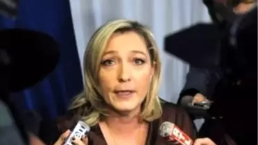 Fransa'da Merkez Sağ Partideki Kriz Büyüyor