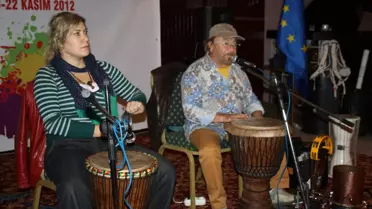 Gençler AB İçin Ritim ile Sinerji Oluşturdular