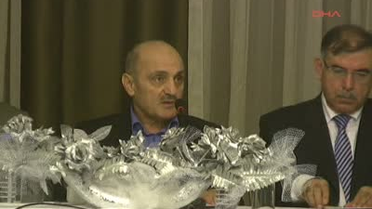 Düzce Çevre ve Şehircilik Bakanı Bayraktar.