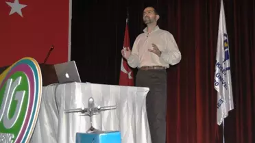 Akut Başkanı Mahruki Esogü'de 'Başarı ve Sırları' Konferansı Verdi