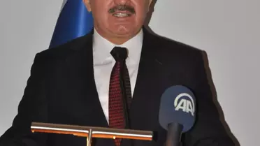 Hüseyin Çelik, 'Türk Yılı İçin Üç Milyon TL Bulamamıştık'