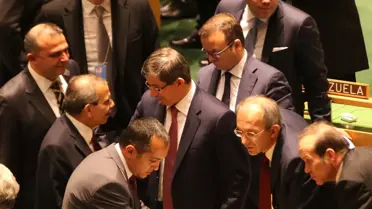 Davutoğlu, BM Genel Kurulu Başkanı Vuk Jeremiç'le Görüştü