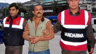 Alanya'da Denizde Erkek Cesedi Bulundu