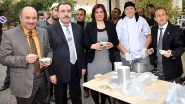 Aydın Esnafından Aşure Hayrı