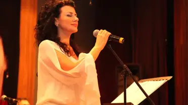 Eda Karaytuğ'dan Muhteşem Konser