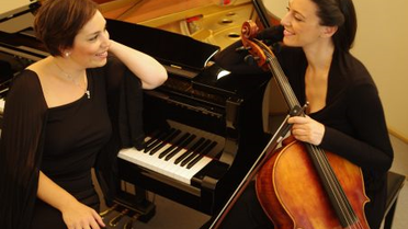 Dilbağ Tokay ve Emine Serdaroğlu Enka'da