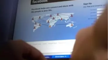 İş Başvurusunda Referansınız Artık 'Facebook'