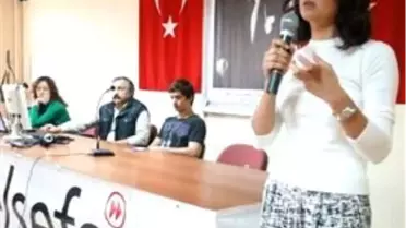 Sarıgöl'de Anne-Baba Eğitimi Semineri İlgi Gördü