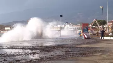 Lodos Edremit Körfezi'ni Etkiliyor