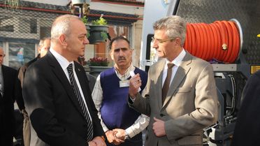 Manisa Belediyesi'ne İki Yeni Araç Alındı