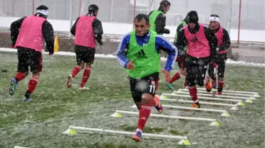 Sivasspor Galatasaray İçin Kar Altında Çalıştı