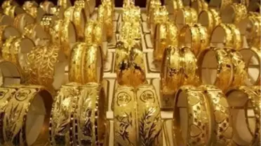 Altının Kilogramı 97 Bin 620 Liraya Geriledi