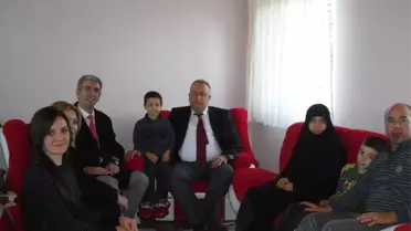 'Evde Eğitim' Uygulamasıyla Hayata Tutundu