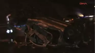 Polis Aracı ile Otomobil Çarpıştı: 1 Ölü, 7 Yaralı