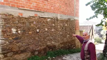 Antik Köyde Yıkım Gerginliği