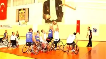 YOSK Gücünü Antalya'ya Gösterdi