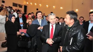 'Yeni Siyasetçiler Bu Akademiden Çıkacak'