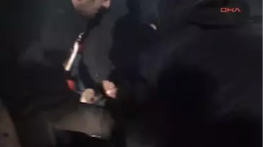 Demir Çelik İşçilerinden Olaylı Maaş Eylemi