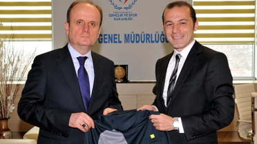 Spor Genel Müdürü Hakem Cüneyt Çakır'ı Kabul Etti
