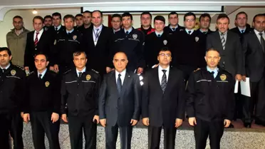 Kursta Başarlı Olan Emniyet Personeline Sertifikaları Verildi