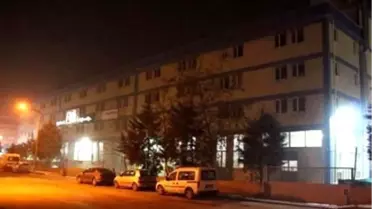 Yük Asansörü Üzerine Düştü