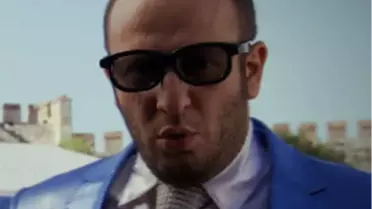 'Salaklık Yapsa da Kimse Salak Demiyor'