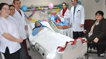 Manisa'da Engelli Çiftin Çocuk Sevinci