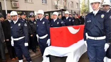 Kaymakamlık Binasından Düşerek Yaralanan Polis