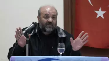 Ünlü Yazar İhsan Eliaçık, Rize'de Protesto Edildi