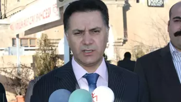 Evini Yıkan Vatandaşa Validen Plaket