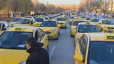 Vali'den Taksicilere Sert Uyarı