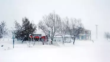 Bingöl'de Okullara Kar Tatili (2)