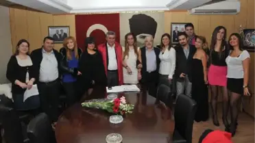 İkinci Kez Nikahlanan Çiftin Tanıkları Çocukları Oldu