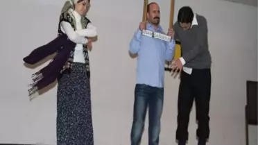 Öğretmenler Lösev Yararına Sahneye Çıktı