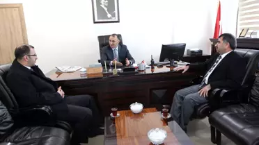 Gürpınar ve Muradiye Belediye Başkanları Abi'yi Ziyaret Etti