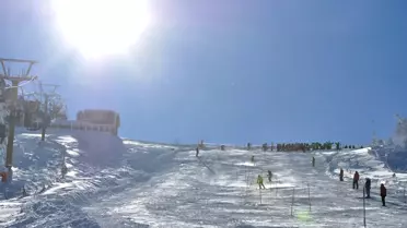 Bursa'da Okullar Arası Kayak Yarışları Nefes Kesti