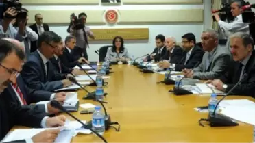Darbeleri Araştırma Komisyonu'nun Raporu Mahkemeye Ulaştı