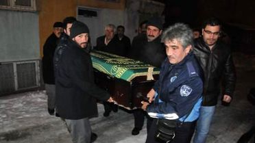 Kömür Sobasından Sızan Karbonmonoksit Can Aldı