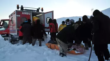 Vedaş Ekibi Donmak Üzeri İken Kurtarıldı