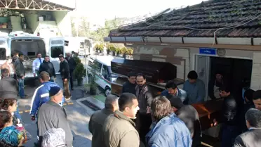 Kocaeli'de Anne ile 3 Çocuğunun Evinde Ölü Bulunması