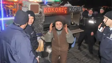Kokoreççi Tezgahını Vermemek İçin Direndi
