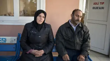 Tek Çocuklarını Bombardımanda Kaybettiler