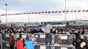 3 PKK'lı Kadın İçin Atatürk Havalimanı'nda Saygı Duruşu