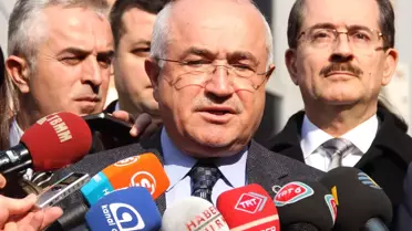 Cemil Çiçek Partileri Eleştirdi