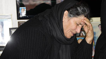 Göz Göre Göre Ölüme İsyan Ettiler